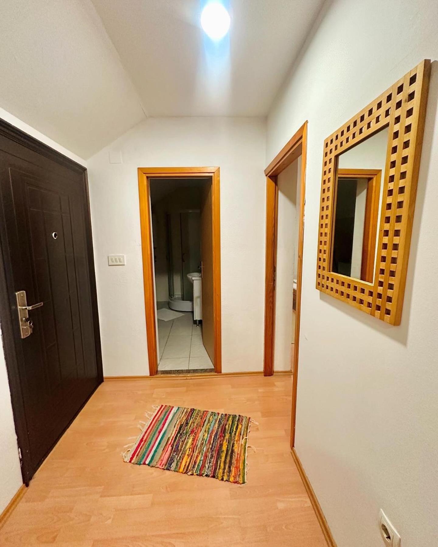 Apartment Collina Мостар Екстериор снимка